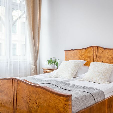 Fragola Budget Apartments & Rooms Cracovie Extérieur photo