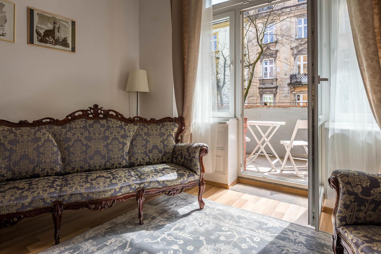 Fragola Budget Apartments & Rooms Cracovie Extérieur photo
