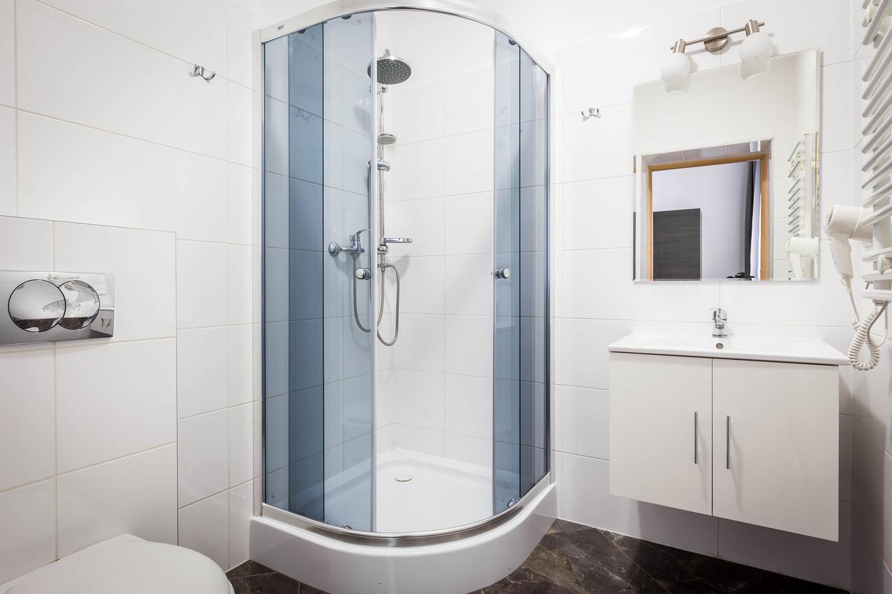 Fragola Budget Apartments & Rooms Cracovie Extérieur photo