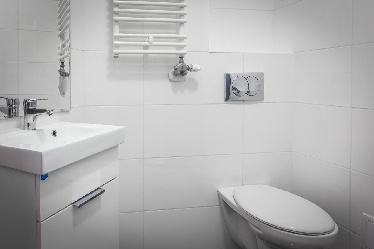 Fragola Budget Apartments & Rooms Cracovie Extérieur photo